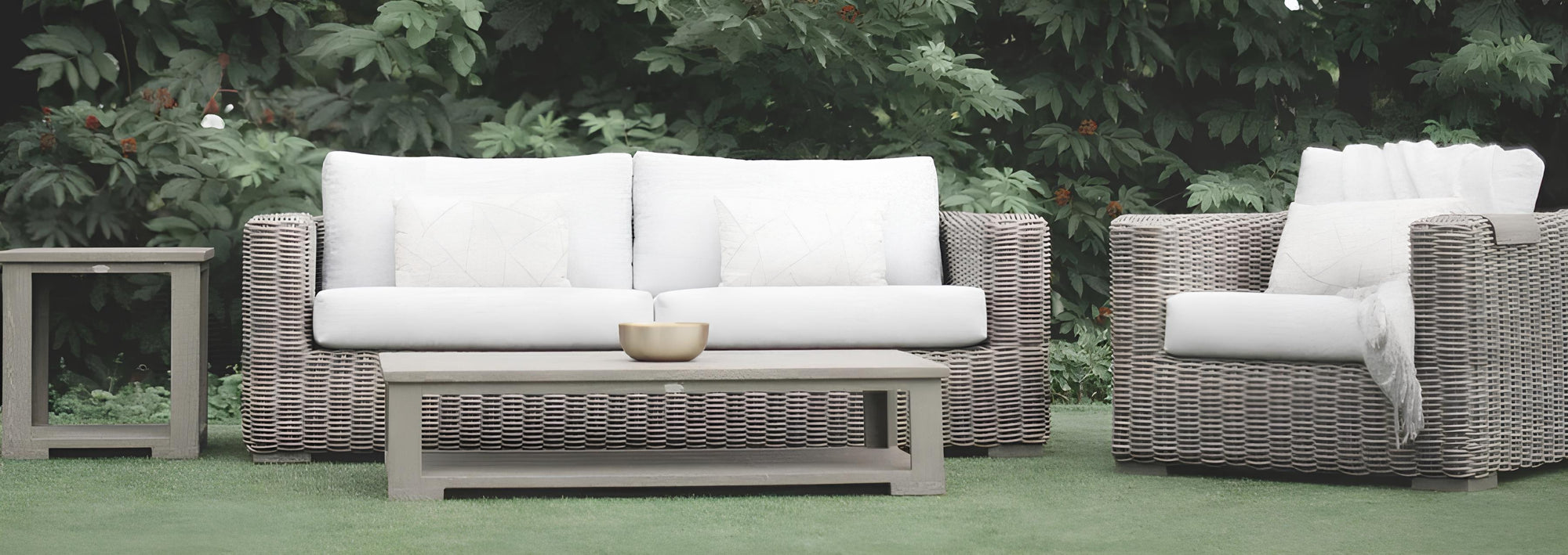 Cubo Outdoor Lounge Collection