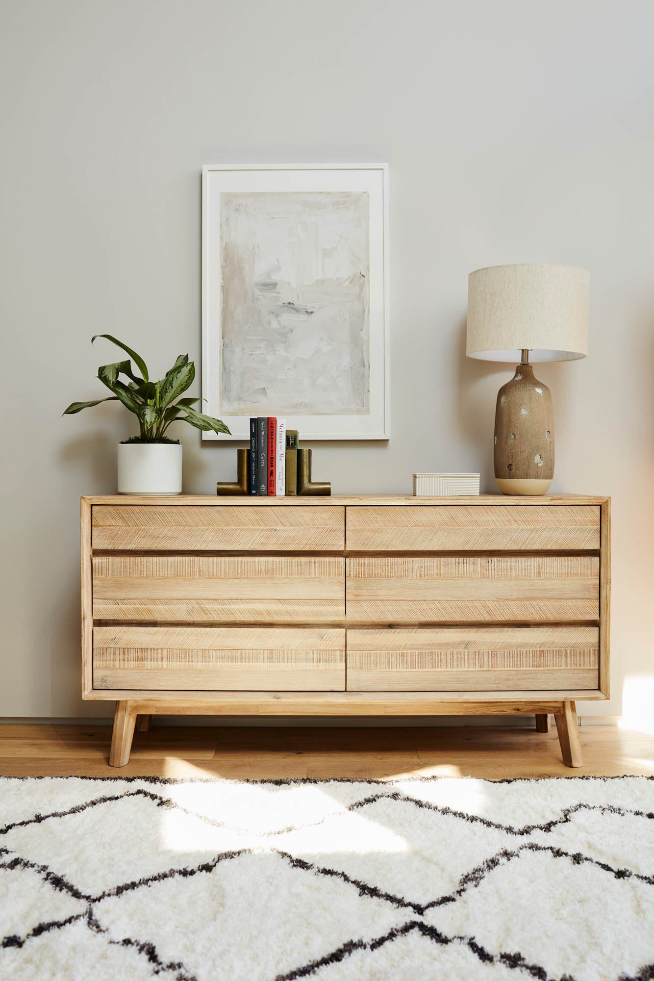 Gia 6 Drawer Dresser - Light Driftwood