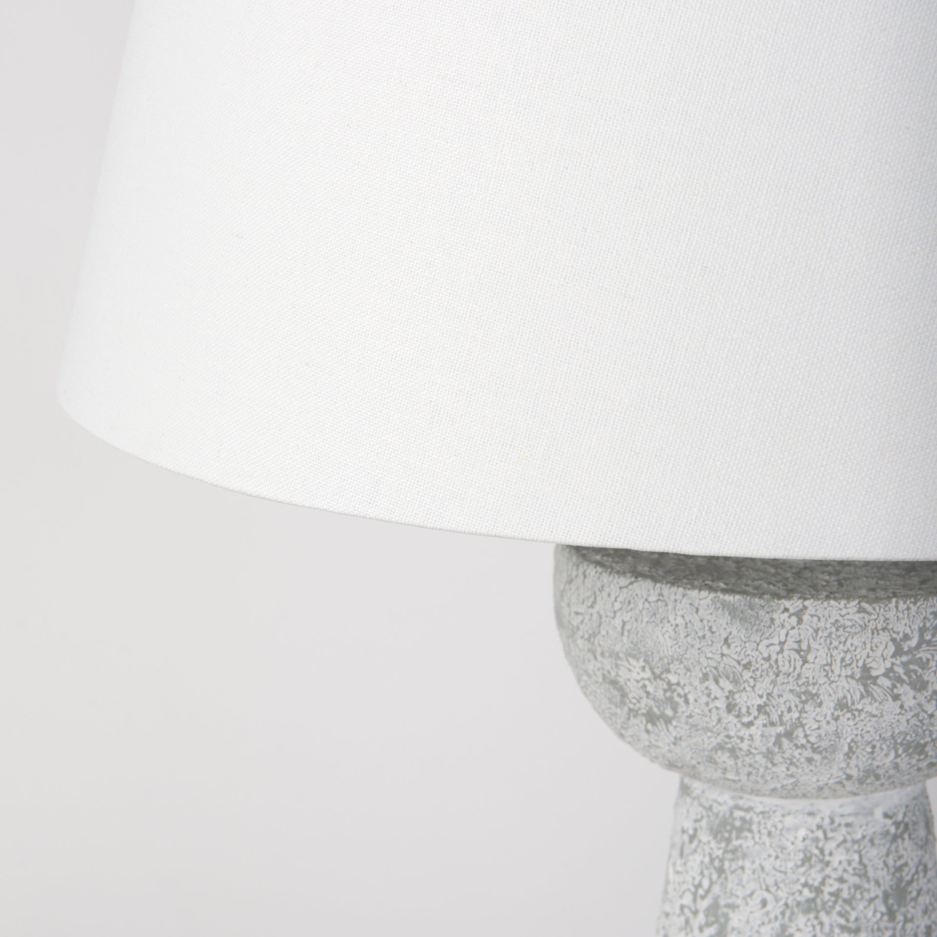 Julia Table Lamp