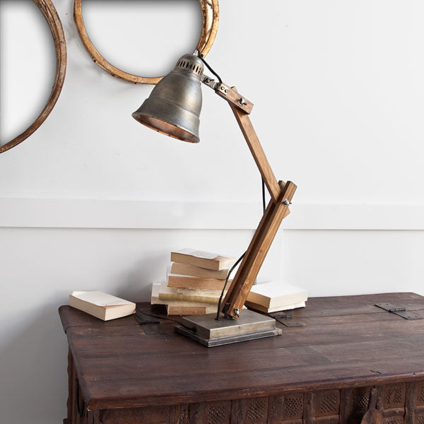 Old best sale desk lamp