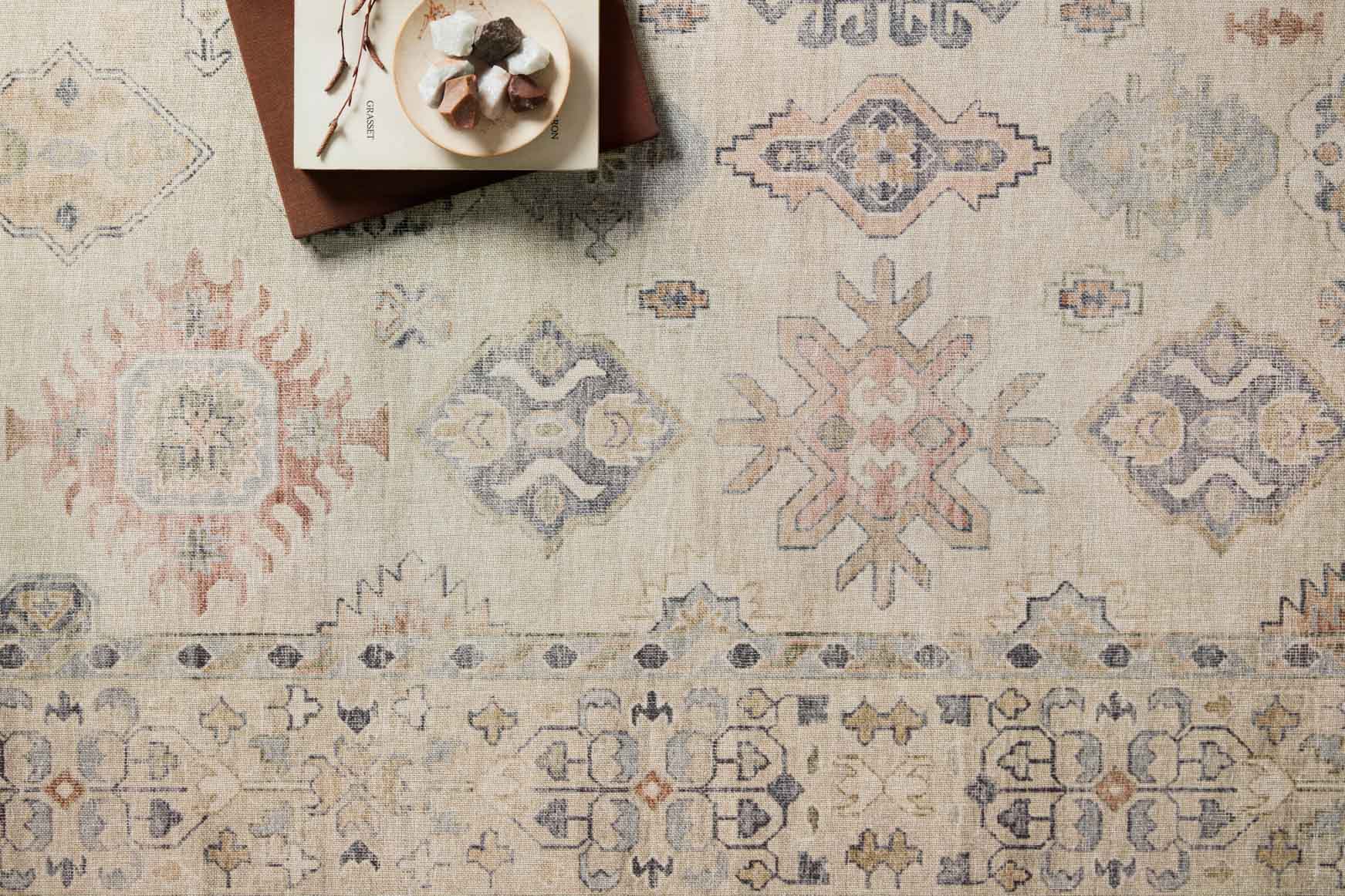 Hathaway Area Rug Beige / Multi