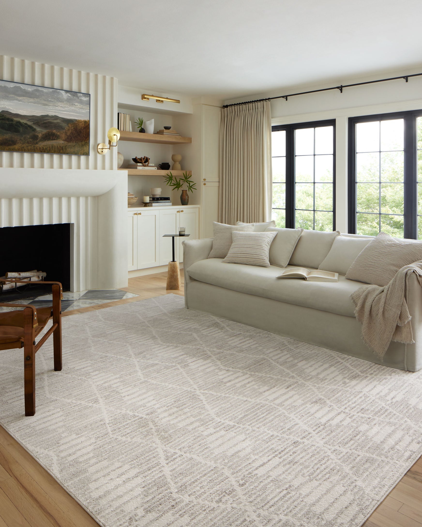 Kamala Area Rug Ivory / Silver