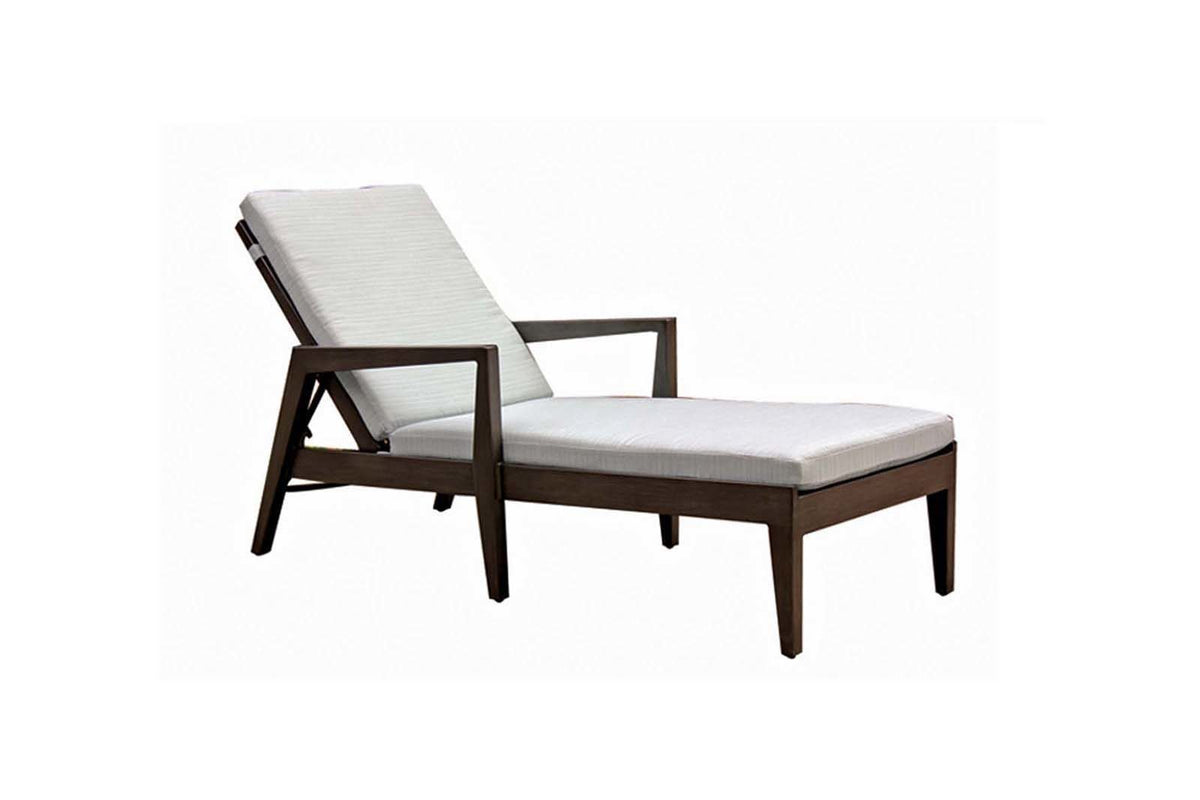 Lucia Lounger