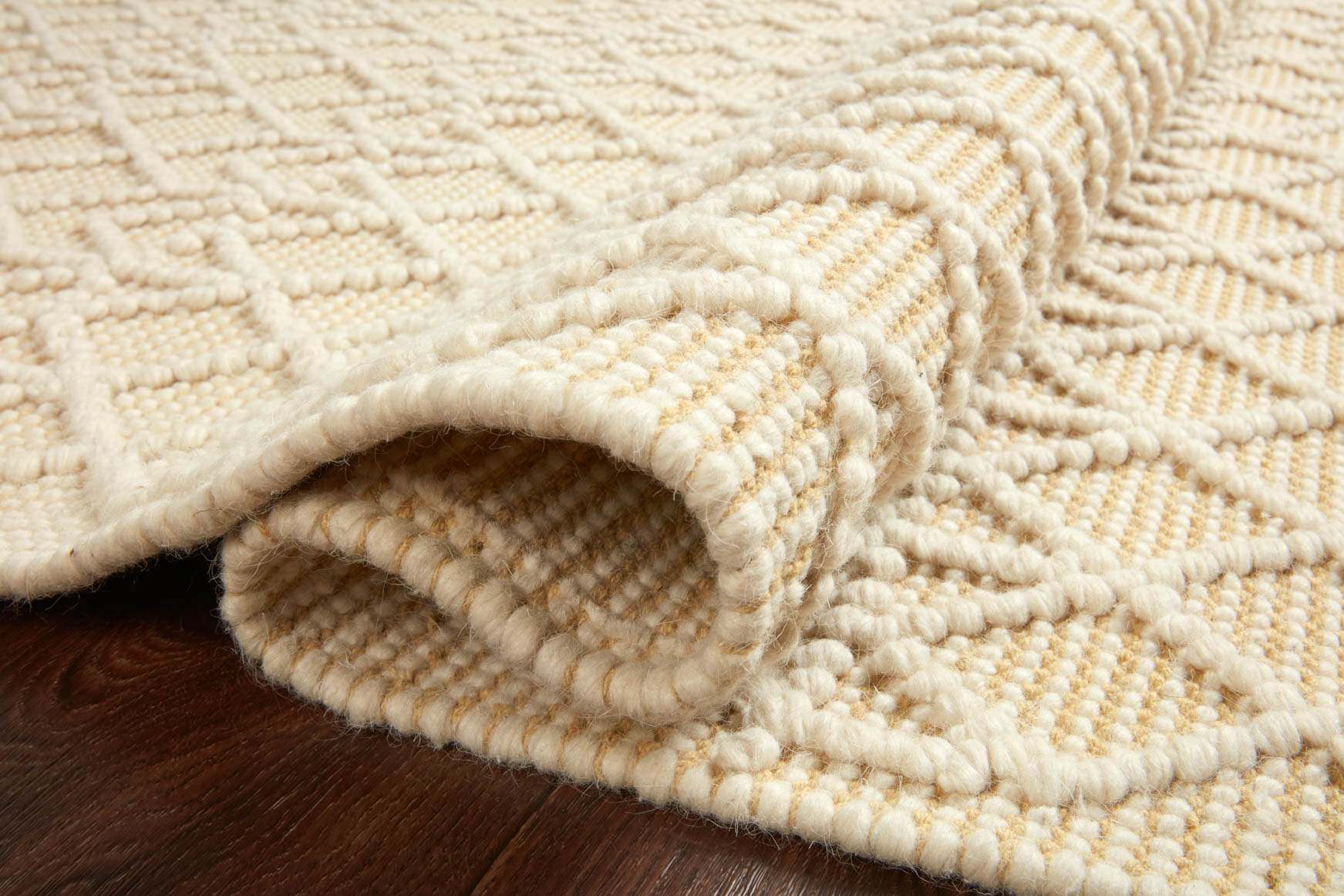 Noelle Area Rug Ivory / Gold