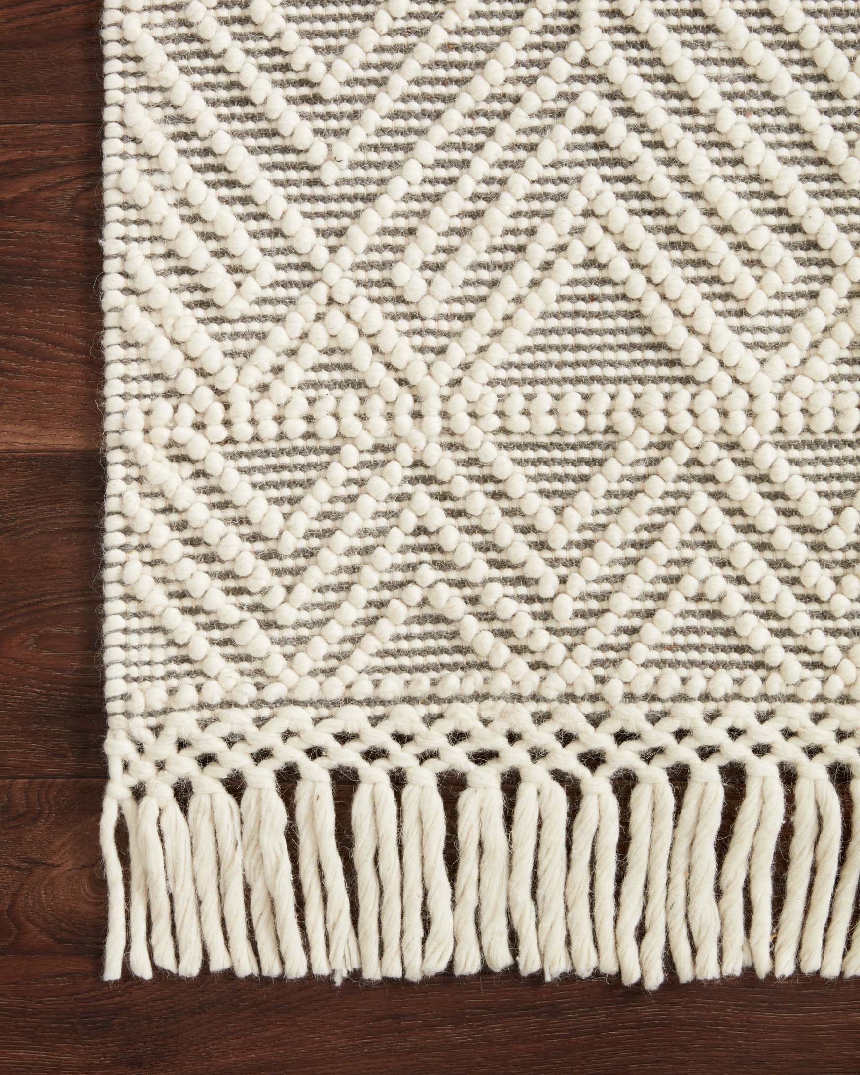 Noelle Area Rug Ivory / Grey