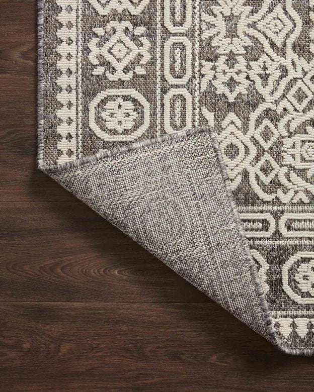 Rainier RAI-02 Pebble/Ivory Indoor-Outdoor Rug