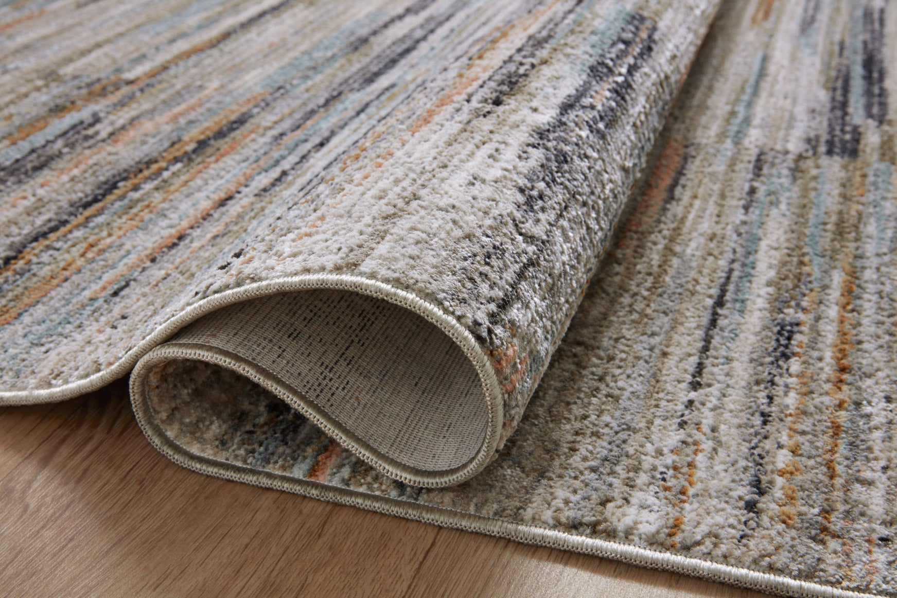 Soho Area Rug Multi / Dove